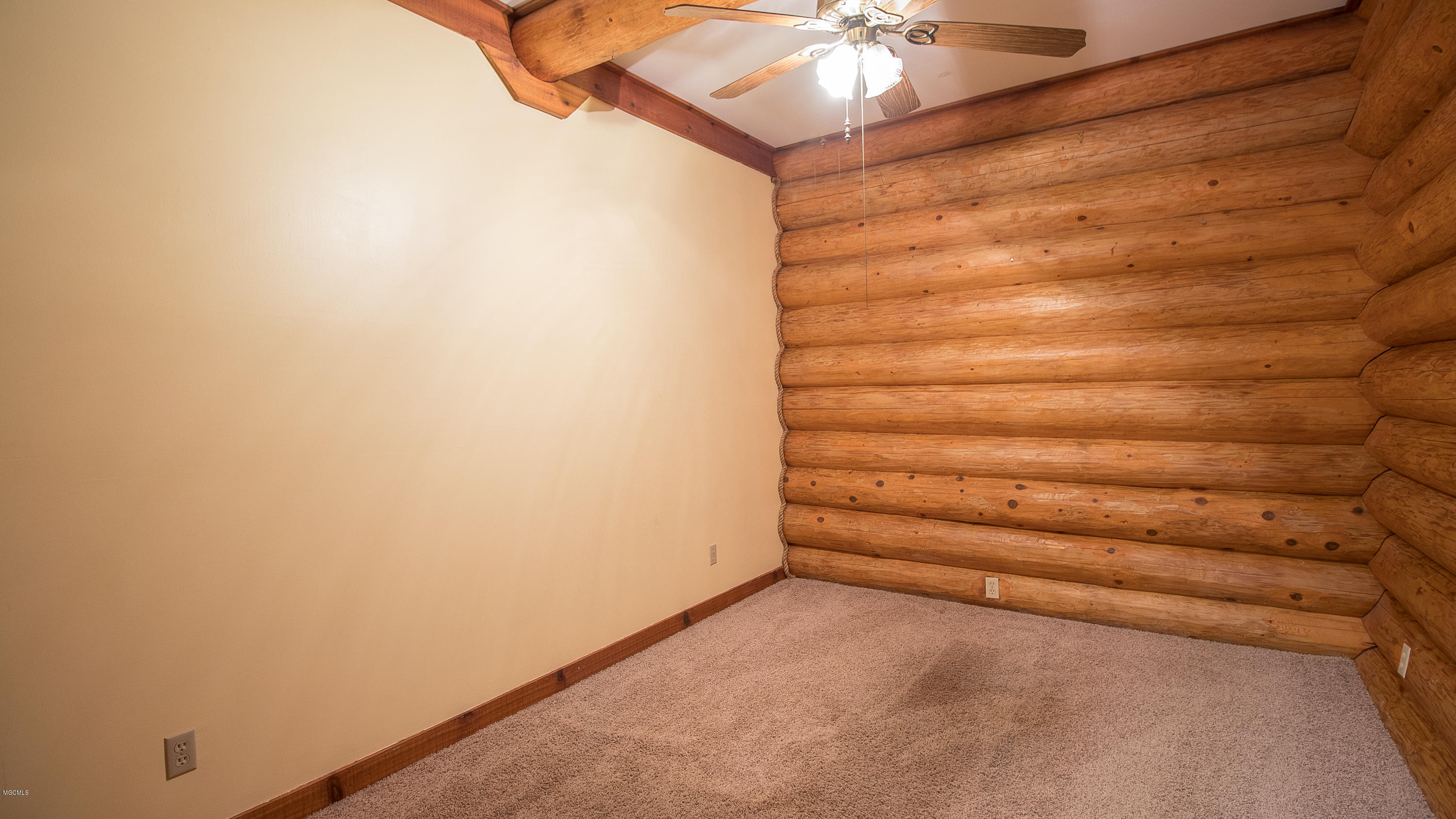 7190 Paradise Road Kiln, MS 39556 - Photo 37 of 67 7190 Paradise Bedroom 3