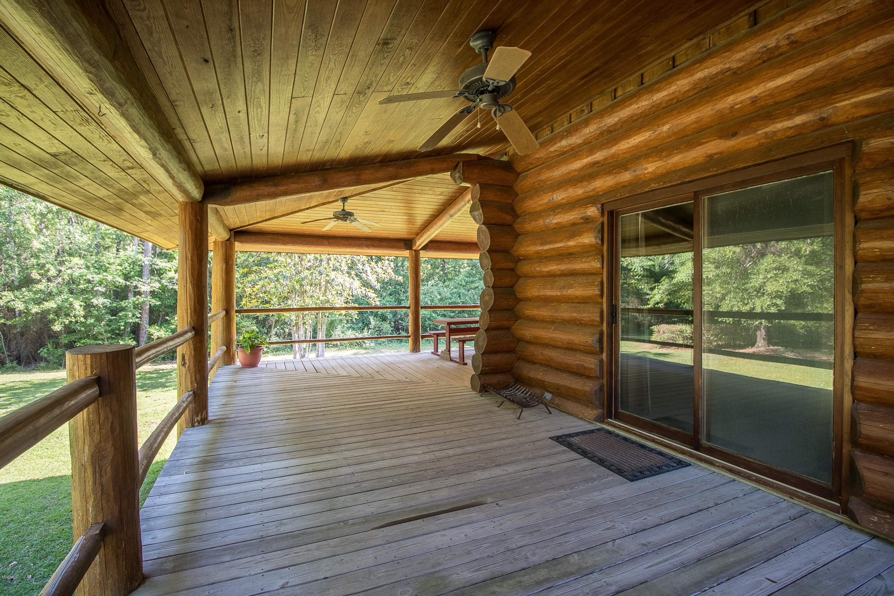 7190 Paradise Road Kiln, MS 39556 - Photo 45 of 67 7190 Paradise Back Porch 4