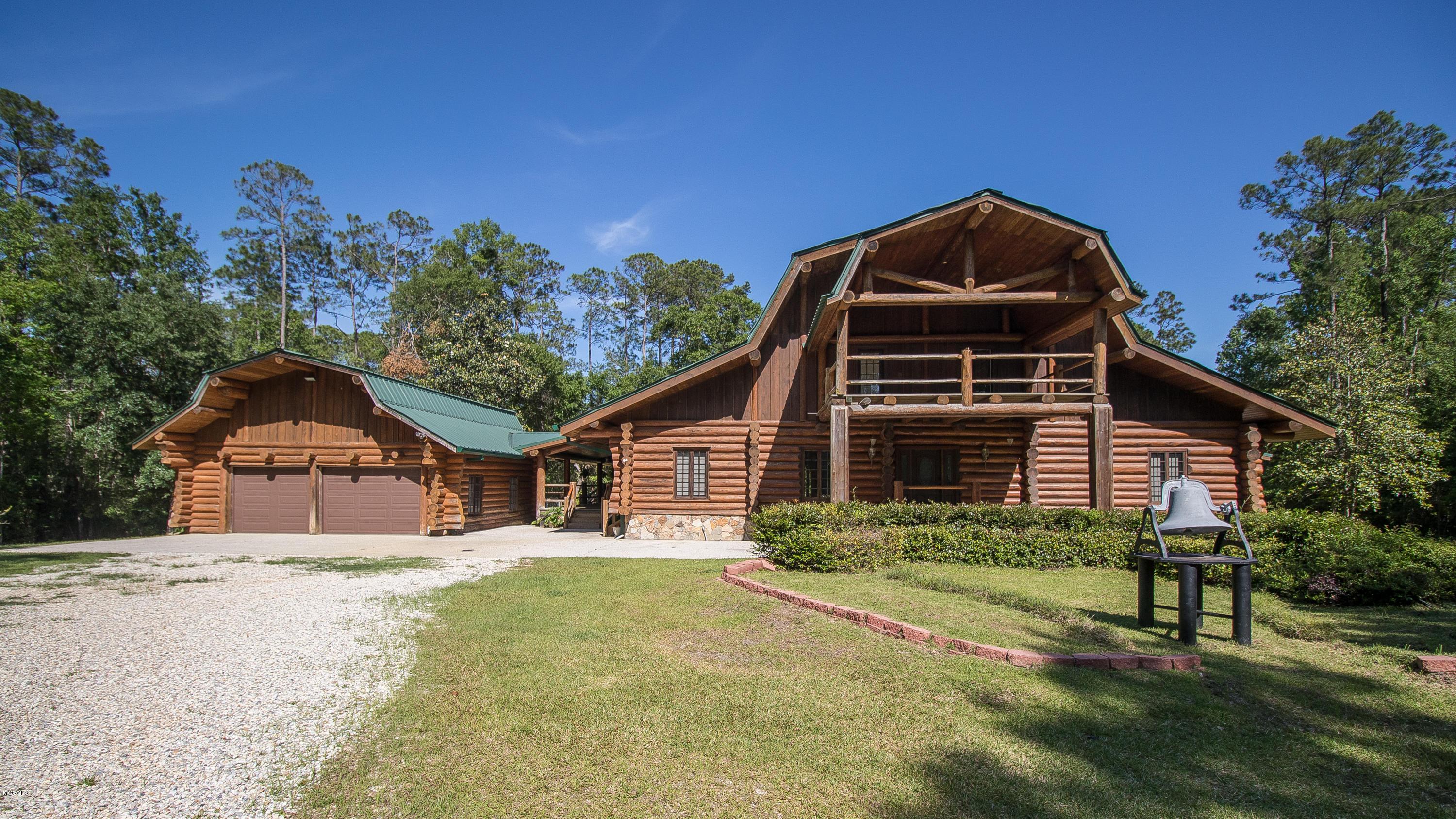 7190 Paradise Road Kiln, MS 39556 - Photo 7 of 67 7190 Paradise Front 4