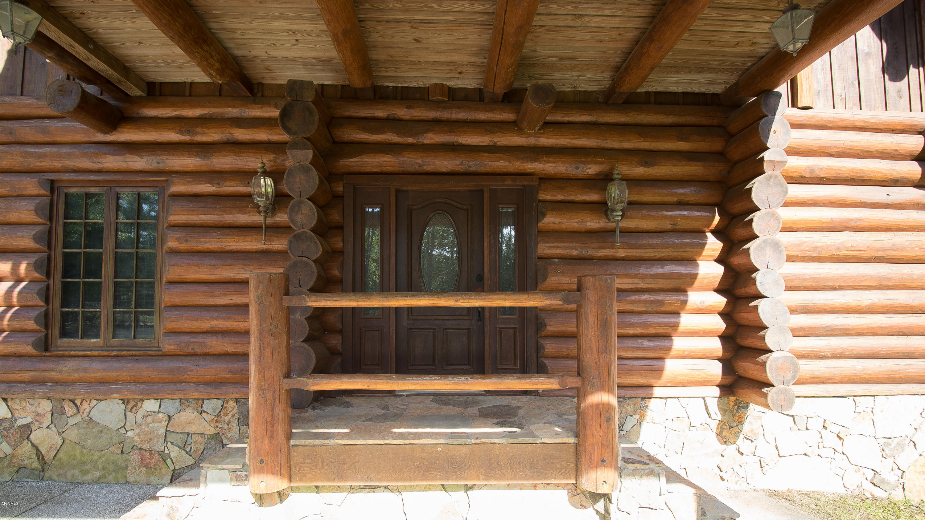 7190 Paradise Road Kiln, MS 39556 - Photo 10 of 67 7190 Paradise Front Door