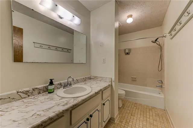 $489,500 | 3320 Sleepy Lane, Smyrna, GA 30080