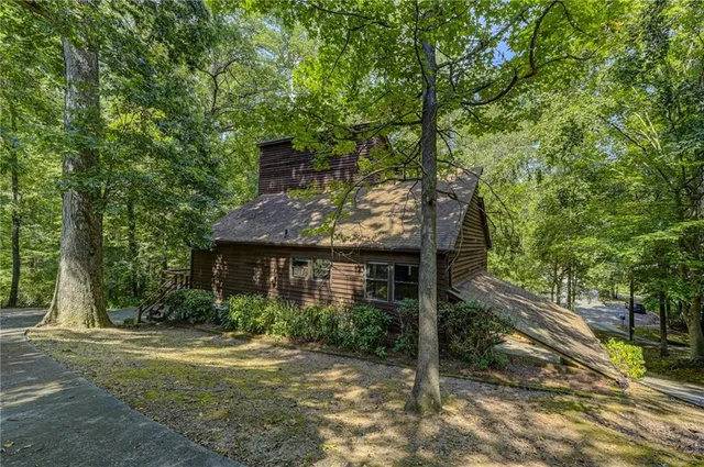 $489,500 | 3320 Sleepy Lane, Smyrna, GA 30080