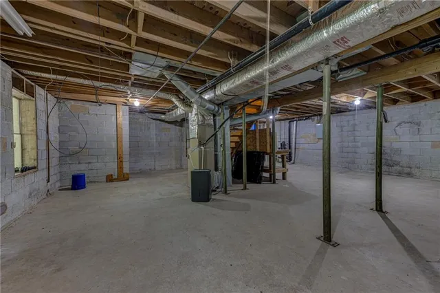 $489,500 | 3320 Sleepy Lane, Smyrna, GA 30080