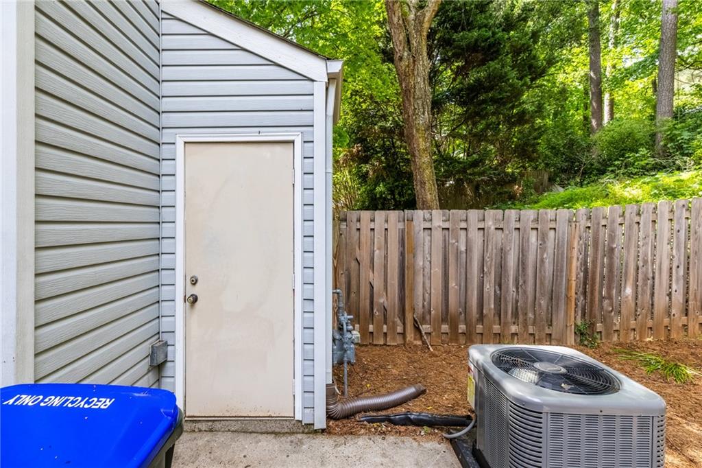 2883 Dresden Square Drive Atlanta, GA 30341 - Photo 36 of 50