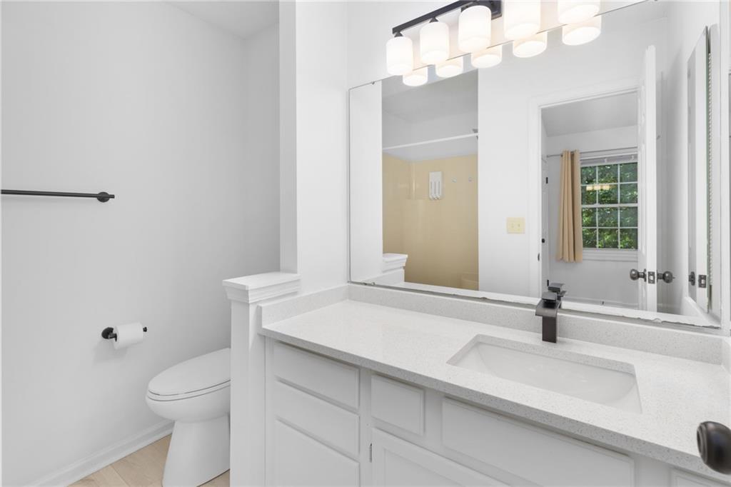 2883 Dresden Square Drive Atlanta, GA 30341 - Photo 8 of 50
