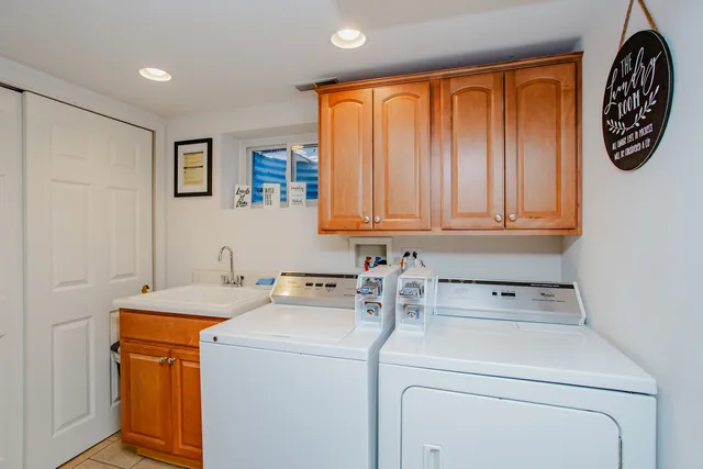 $499,000 | 2009 Dundee Road, Northbrook, IL 60062