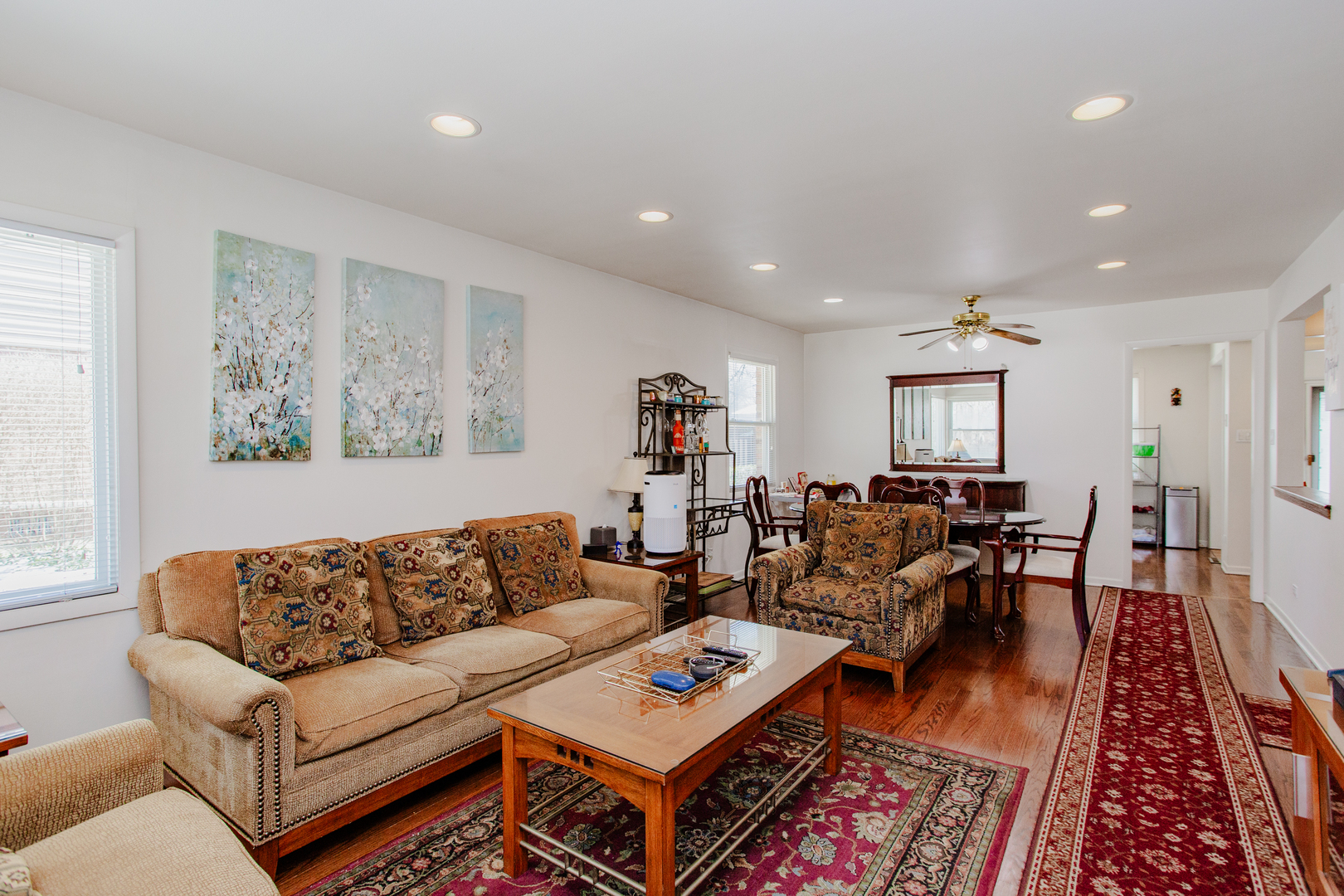 2009 Dundee Road Northbrook, IL 60062 - Photo 3 of 37