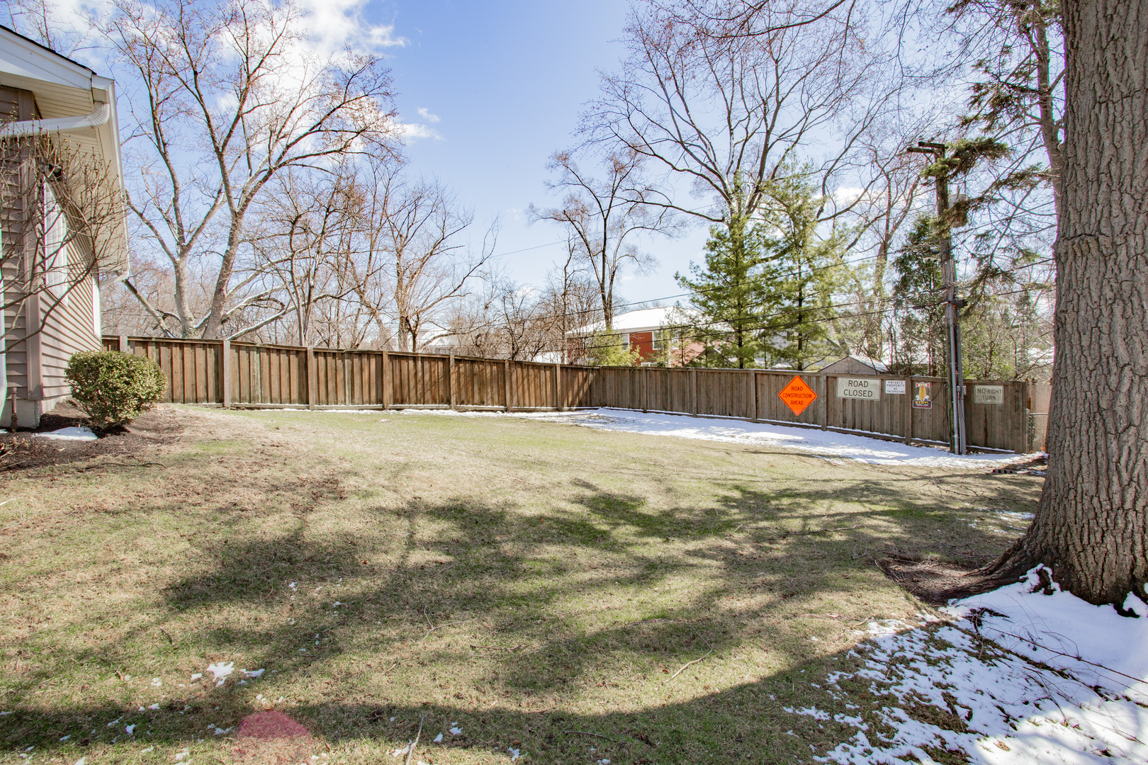 2009 Dundee Road Northbrook, IL 60062 - Photo 33 of 37