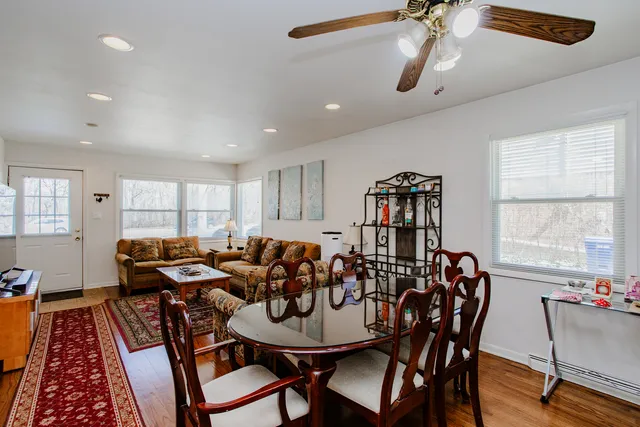 $499,000 | 2009 Dundee Road, Northbrook, IL 60062