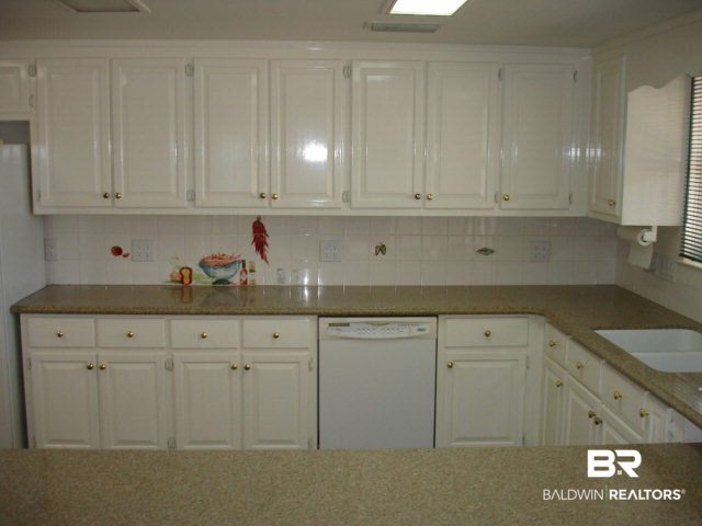 9305 Bay Point Drive Elberta, AL 36530 - Photo 22 of 45 KITCHEN 3