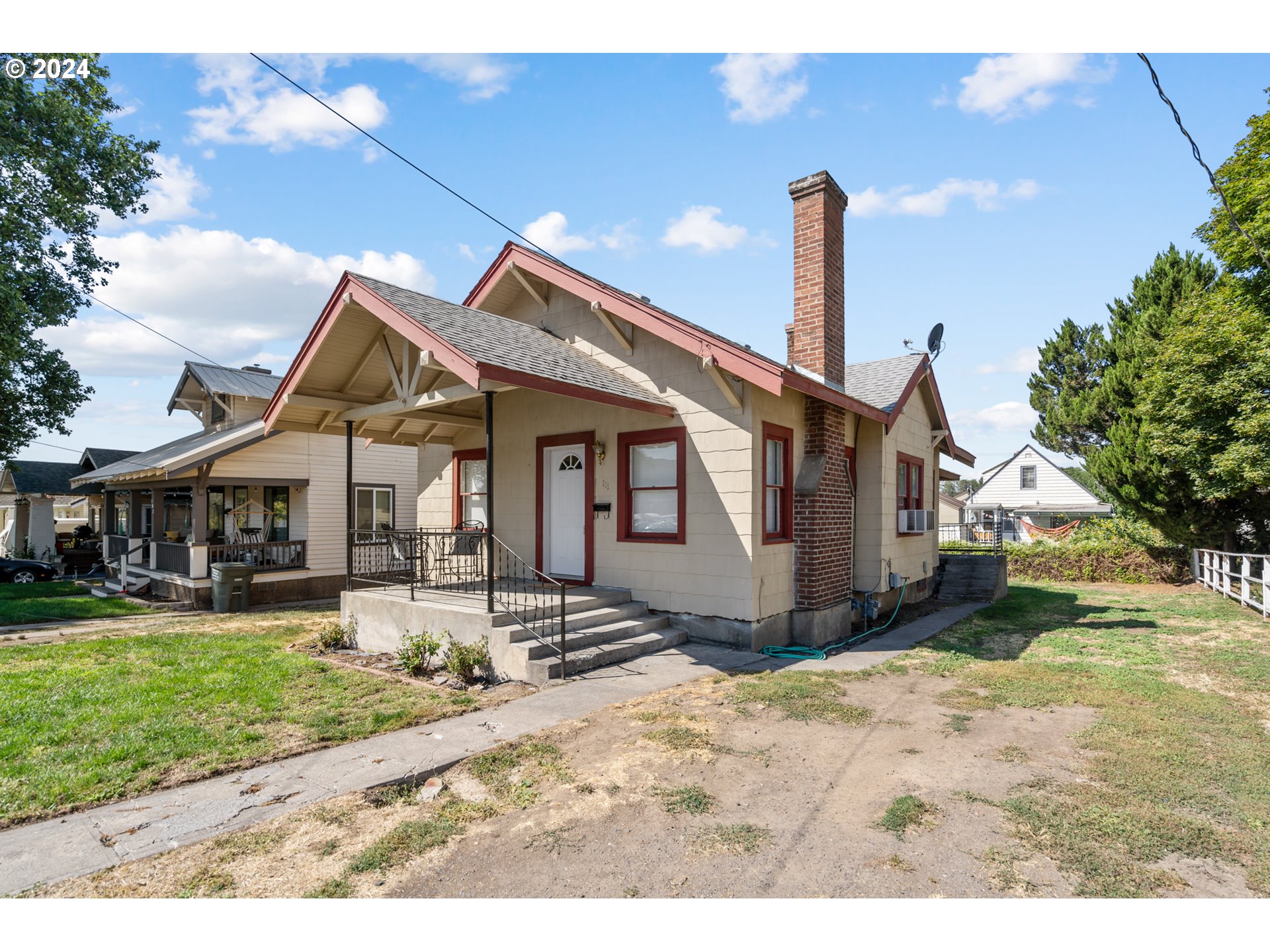 111 Northwest 11th Street Pendleton, OR 97801 - Photo 1 of 25