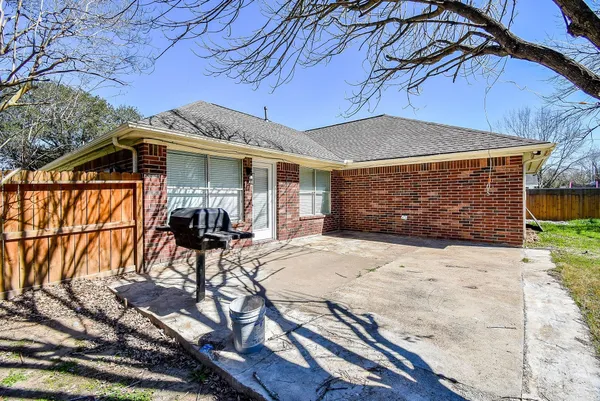 $2,100 | 14703 Concord Grove, Houston, TX 77084