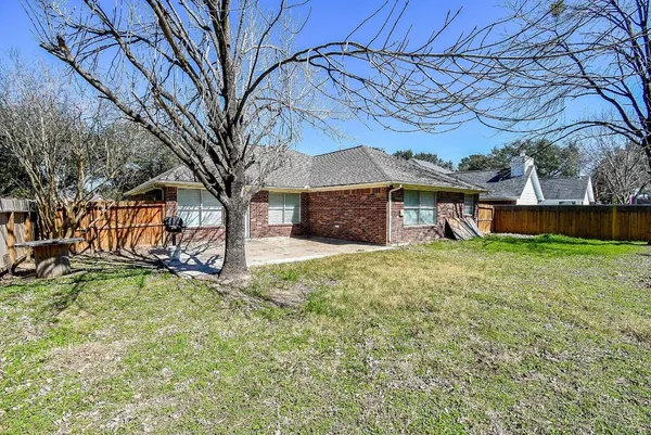 $2,100 | 14703 Concord Grove, Houston, TX 77084