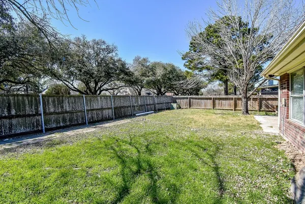 $2,100 | 14703 Concord Grove, Houston, TX 77084