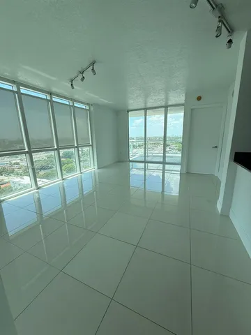 $3,000 | 1871 Northwest S River Drive, Unit 1503, Miami, FL 33125