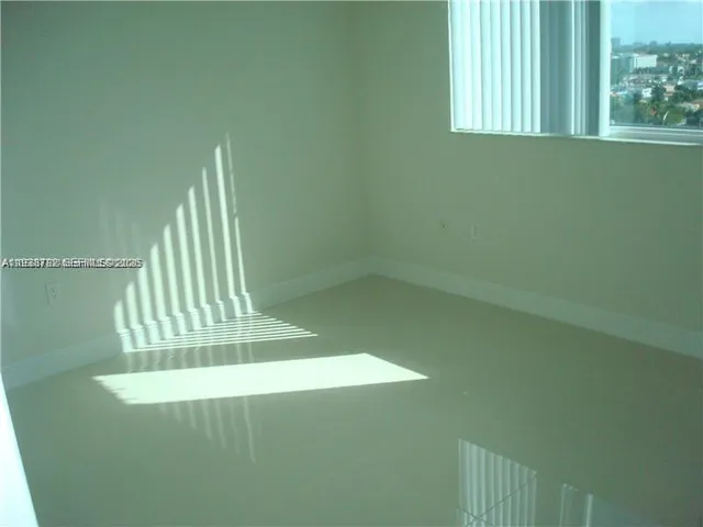 $2,800 | 1871 Northwest S River Drive, Unit 1503, Miami, FL 33125