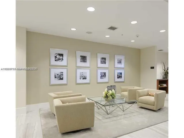 $2,800 | 1871 Northwest S River Drive, Unit 1503, Miami, FL 33125