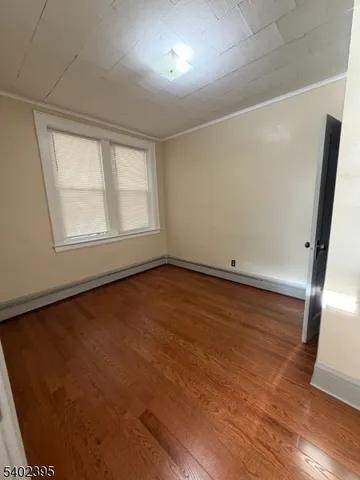 $2,100 | 141 Franklin Avenue, Nutley, NJ 07110