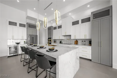 $2,125,000 | 5333 Majestic Court, Cape Coral, FL 33904