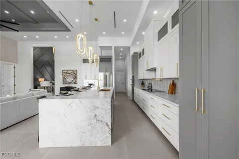 $2,125,000 | 5333 Majestic Court, Cape Coral, FL 33904