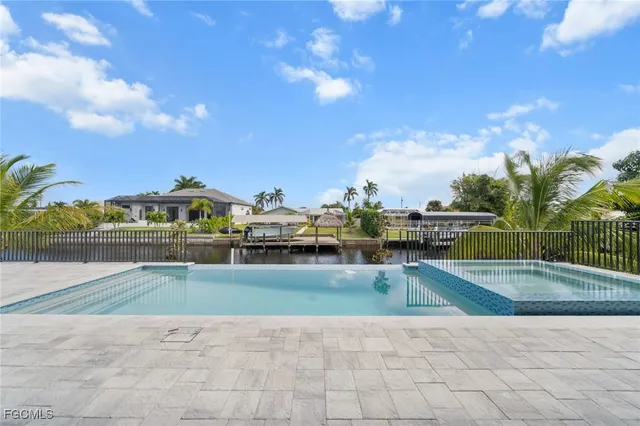 $2,099,900 | 5333 Majestic Court, Cape Coral, FL 33904
