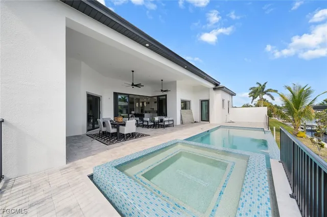 $2,099,900 | 5333 Majestic Court, Cape Coral, FL 33904