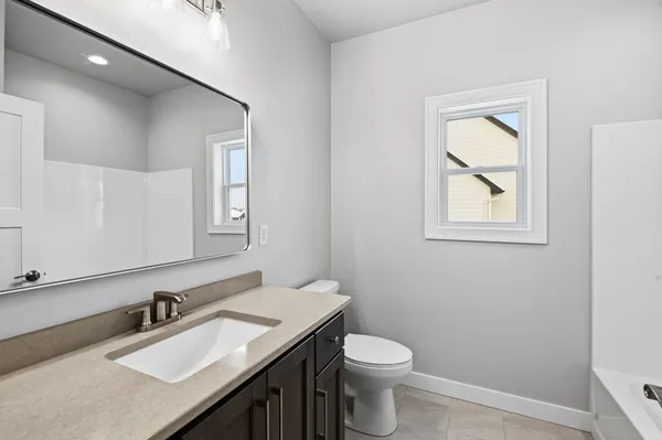 $714,900 | 2712 Creekwood Circle, Green Bay, WI 54311