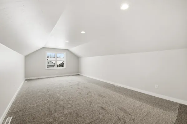 $714,900 | 2712 Creekwood Circle, Green Bay, WI 54311