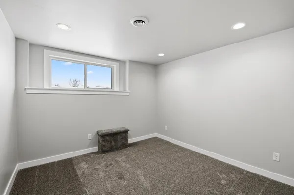 $714,900 | 2712 Creekwood Circle, Green Bay, WI 54311