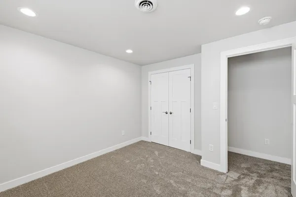 $714,900 | 2712 Creekwood Circle, Green Bay, WI 54311