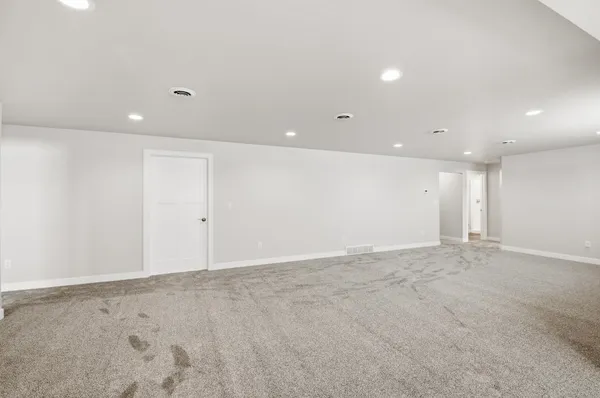 $714,900 | 2712 Creekwood Circle, Green Bay, WI 54311