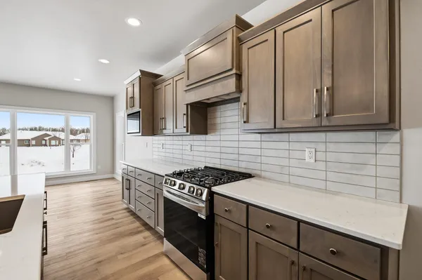 $714,900 | 2712 Creekwood Circle, Green Bay, WI 54311