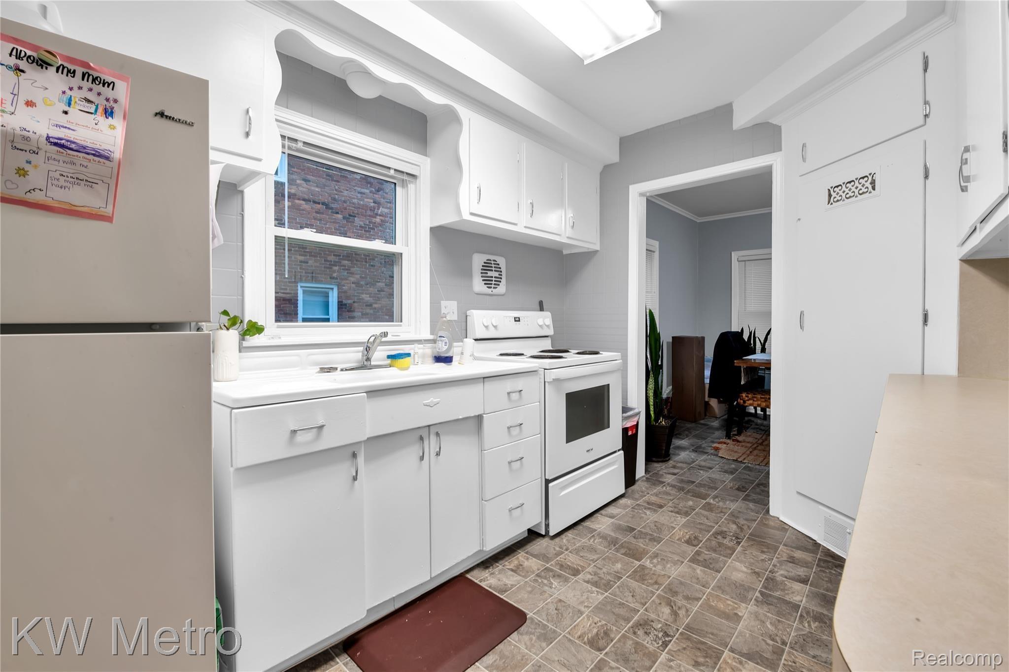 446 West 14 Mile Road Clawson, MI 48017 - Photo 7 of 19 Kitchen