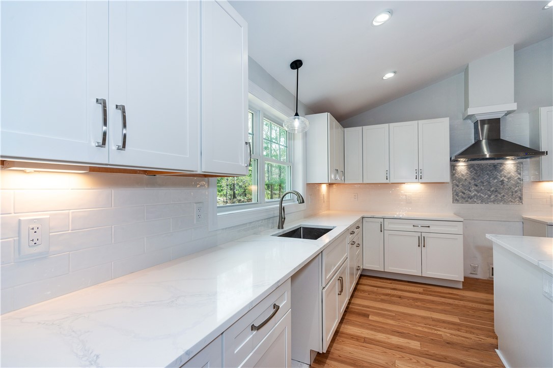 501 Hope Furnace Road Coventry, RI 02831 - Photo 11 of 50