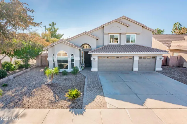 $739,900 | 3951 East Cullumber Street, Gilbert, AZ 85234