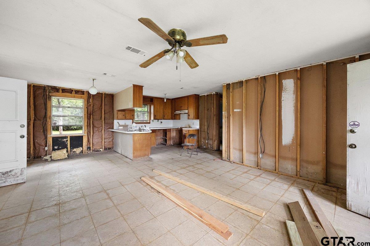 343 Farm To Market 1819 Pollok, TX 75969 - Photo 11 of 18