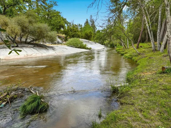 $775,000 | 45893 Sutton Drive, Oakhurst, CA 93644