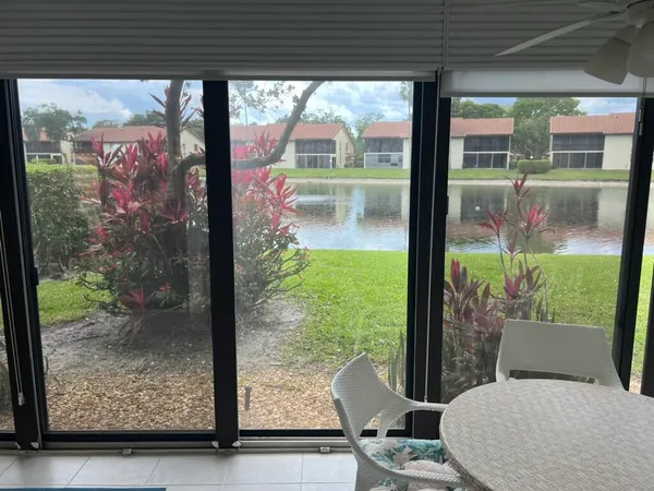 $3,000 | 10447 South Circle Lake Drive, Unit 101, Boynton Beach, FL 33437