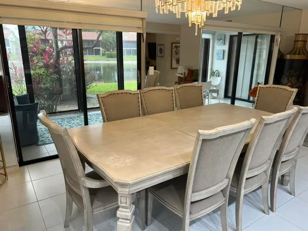 $3,000 | 10447 South Circle Lake Drive, Unit 101, Boynton Beach, FL 33437