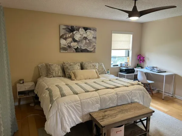 $3,000 | 10447 South Circle Lake Drive, Unit 101, Boynton Beach, FL 33437
