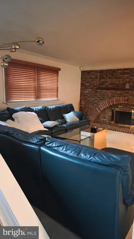 $3,250 | 8744 Valley Drive, Waldorf, MD 20603