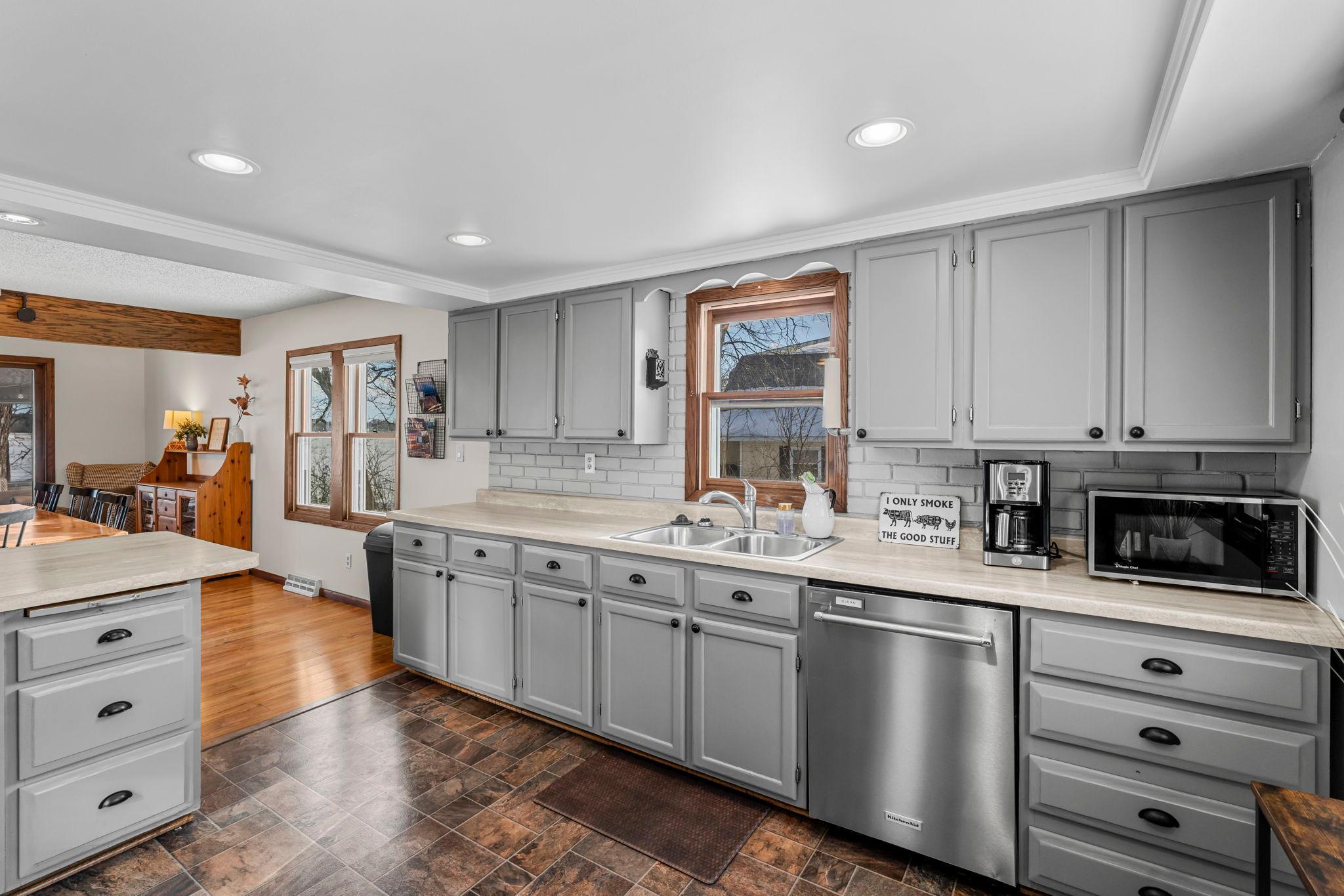 1011 Van Dyke Road Northwest Alexandria, MN 56308 - Photo 15 of 77