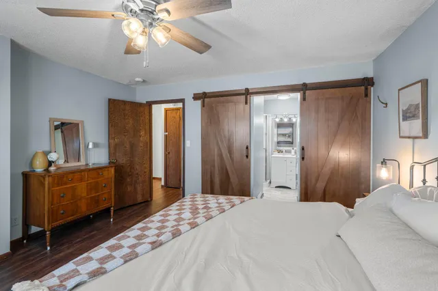 $450,000 | 1011 Van Dyke Road Northwest, Alexandria, MN 56308