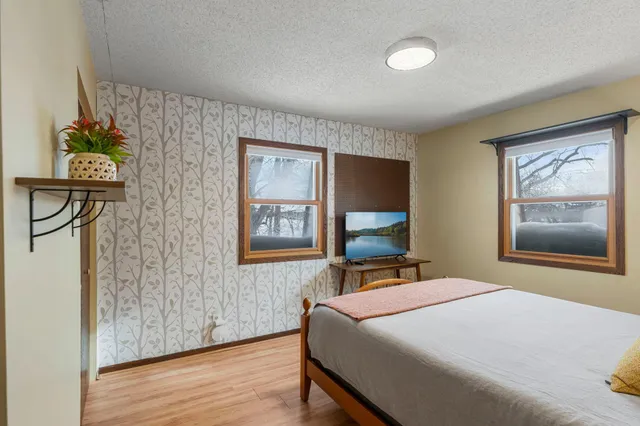 $450,000 | 1011 Van Dyke Road Northwest, Alexandria, MN 56308