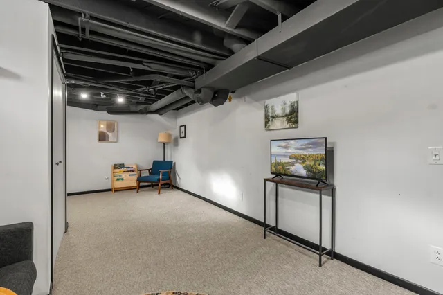 $450,000 | 1011 Van Dyke Road Northwest, Alexandria, MN 56308