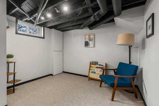 $450,000 | 1011 Van Dyke Road Northwest, Alexandria, MN 56308