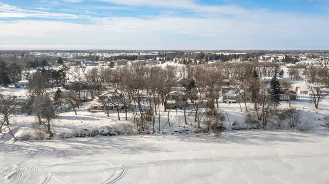 $450,000 | 1011 Van Dyke Road Northwest, Alexandria, MN 56308