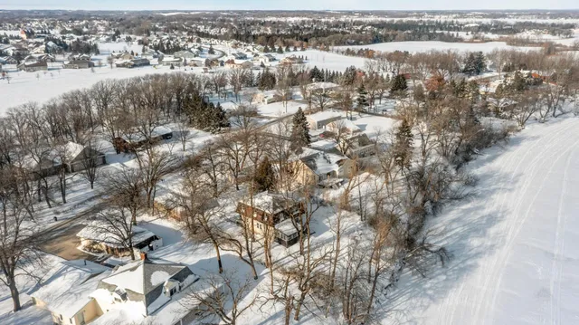 $450,000 | 1011 Van Dyke Road Northwest, Alexandria, MN 56308