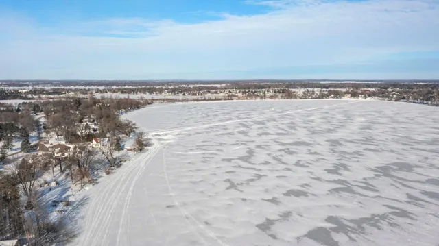 $450,000 | 1011 Van Dyke Road Northwest, Alexandria, MN 56308