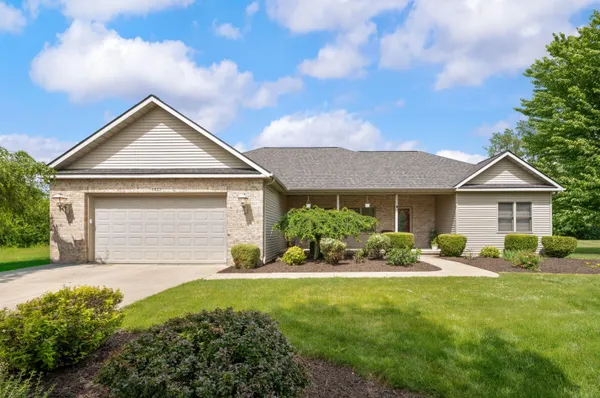 $499,900 | 4823 Pleasant Meadow, St. Joseph, MI 49085